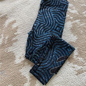 PelotonBlue and Black Patterned Leggings